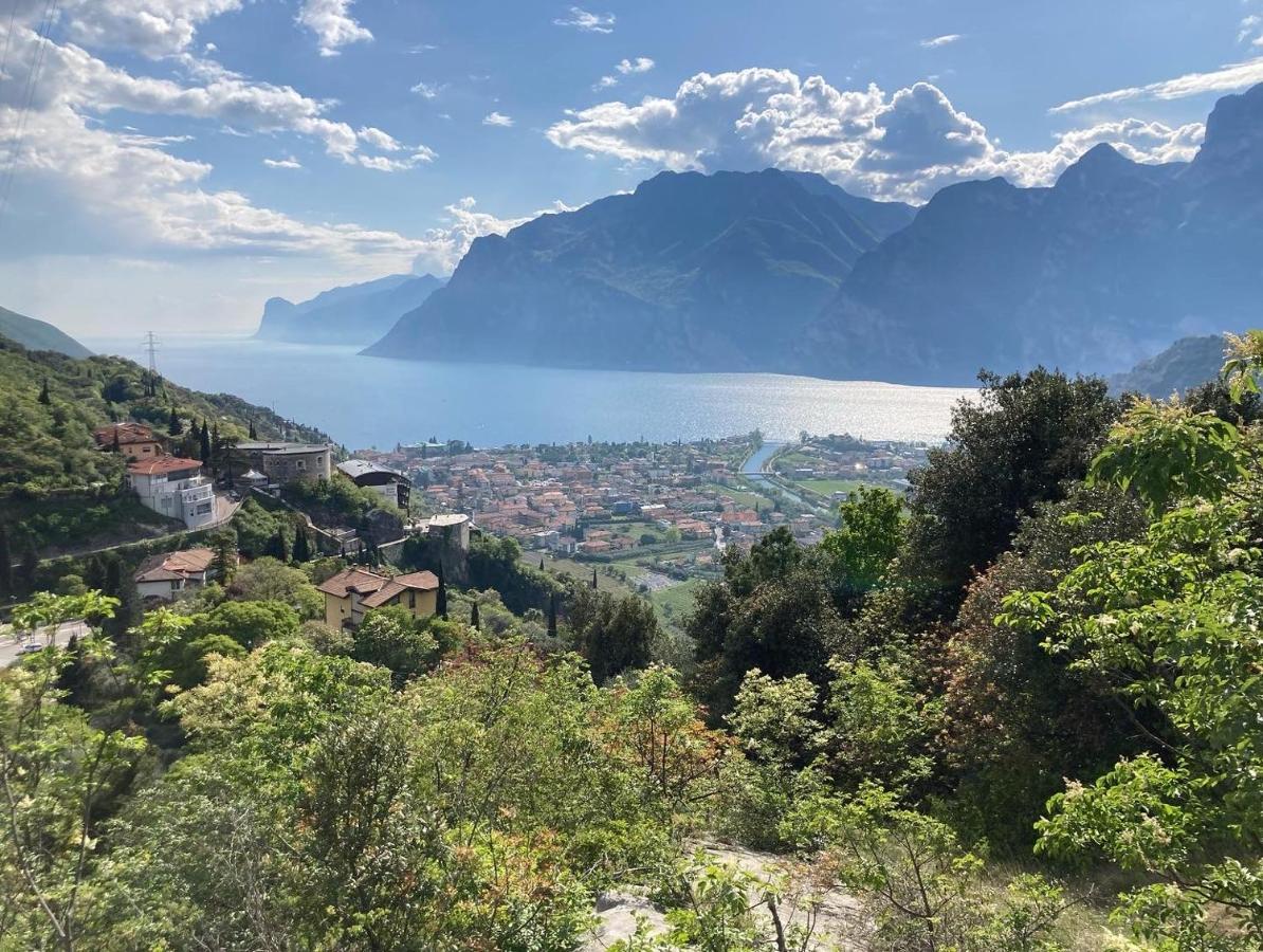 Outdooredo Garda Torbole Torbole Sul Garda Bagian luar foto